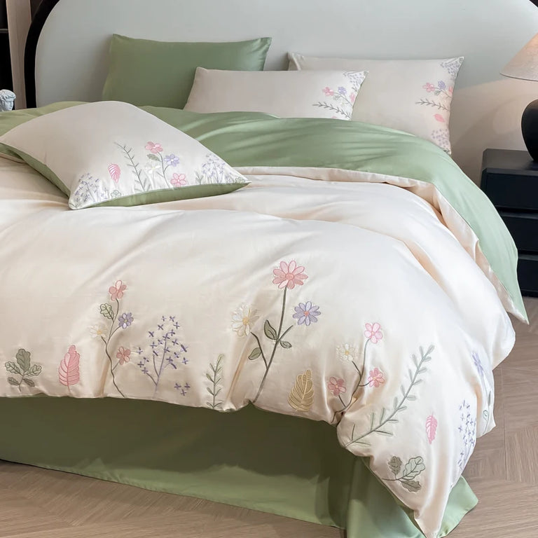 Embroidered Egyptian Cotton Bedding Set 600TC | Meadow Sprig Green
