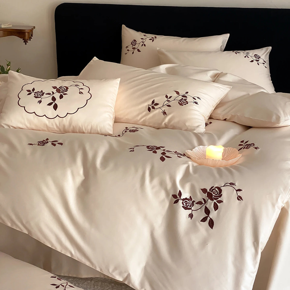 Embroidered Egyptian Cotton Bedding Set 900TC | Wine Rose