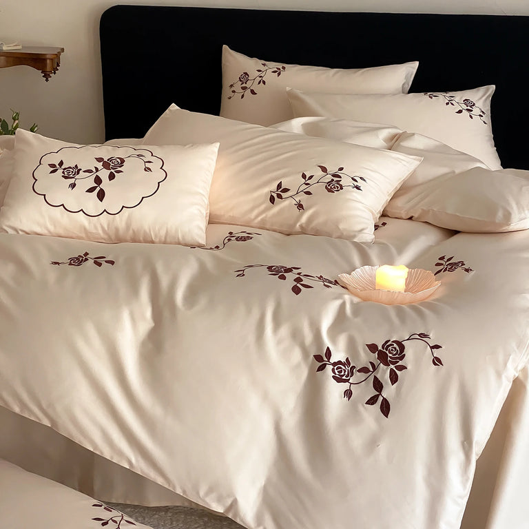 Embroidered Egyptian Cotton Bedding Set 900TC | Wine Rose