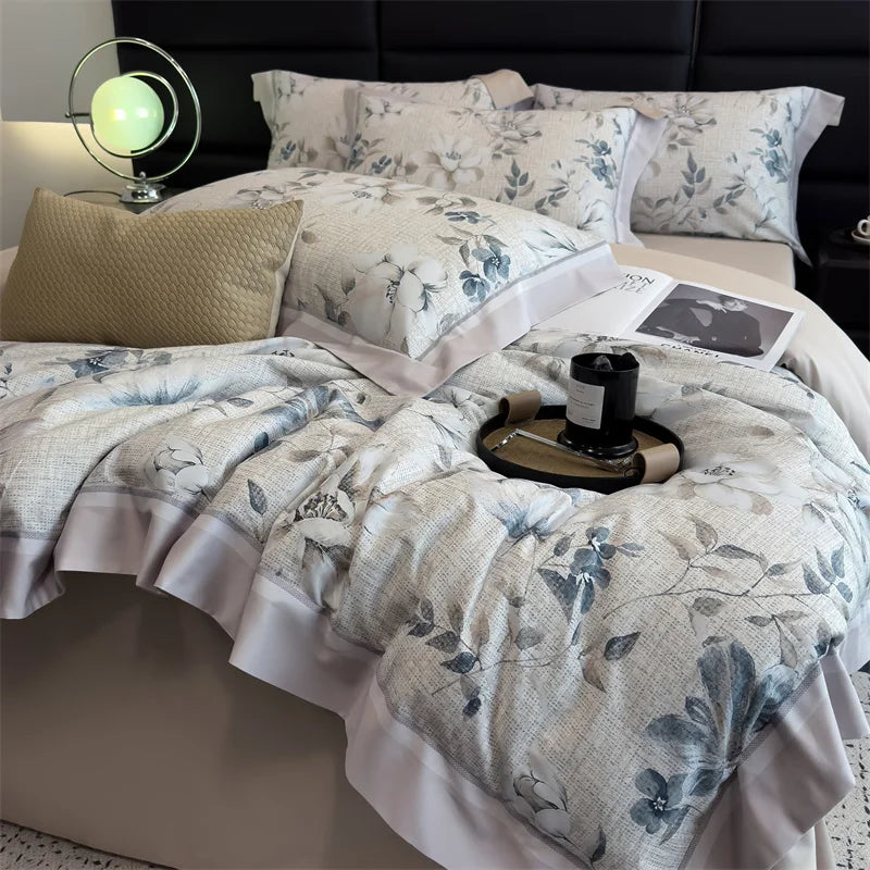 Cotton bedding set with soft leaf and flower print