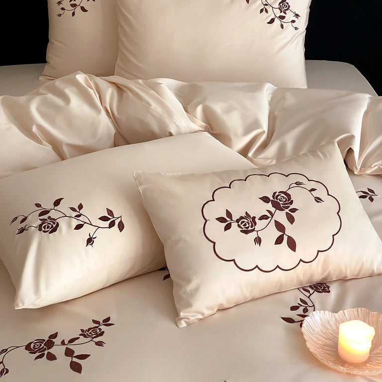 Embroidered Egyptian Cotton Bedding Set 900TC | Wine Rose