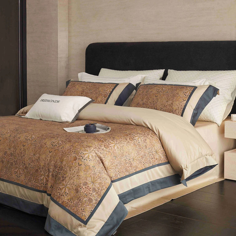 Printed Egyptian Cotton Bedding Set | Copper Paisley print close up