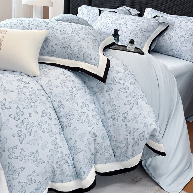Full view of the butterfly print bedding set