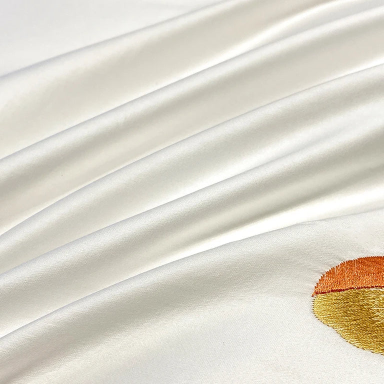 Embroidered Egyptian Cotton Bedding Set 1000TC | Blue Lotus fabric close up