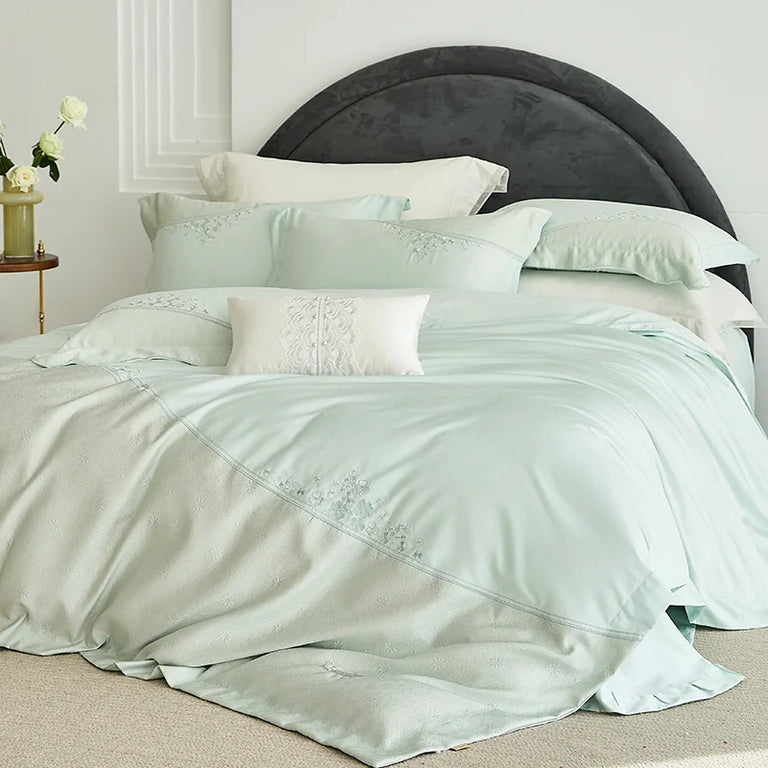 Embroidered Egyptian Cotton Bedding Set 1200TC | Diagonal Bloom in Mint