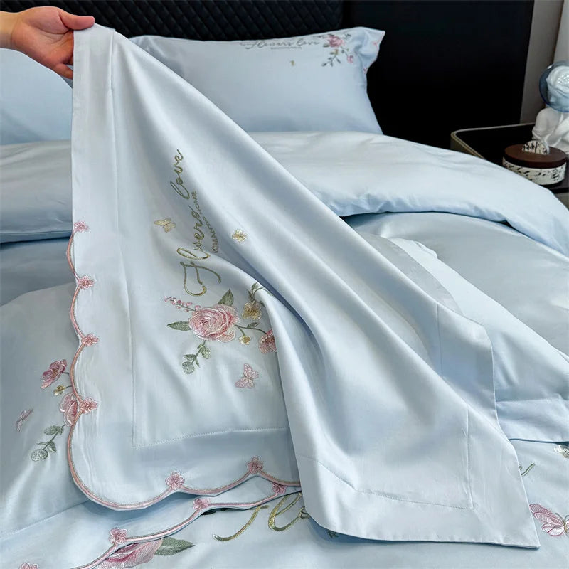Embroidered Egyptian Cotton Bedding Set 800TC | Rose Bouquet scalloped edge close up