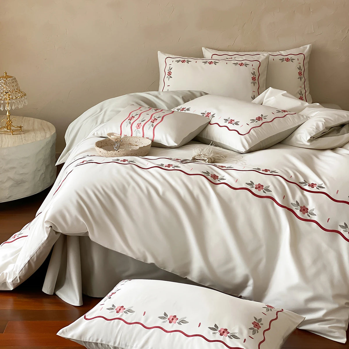 Embroidered Egyptian Cotton Bedding Set 900TC | Rosebud Ribbon bedding side view