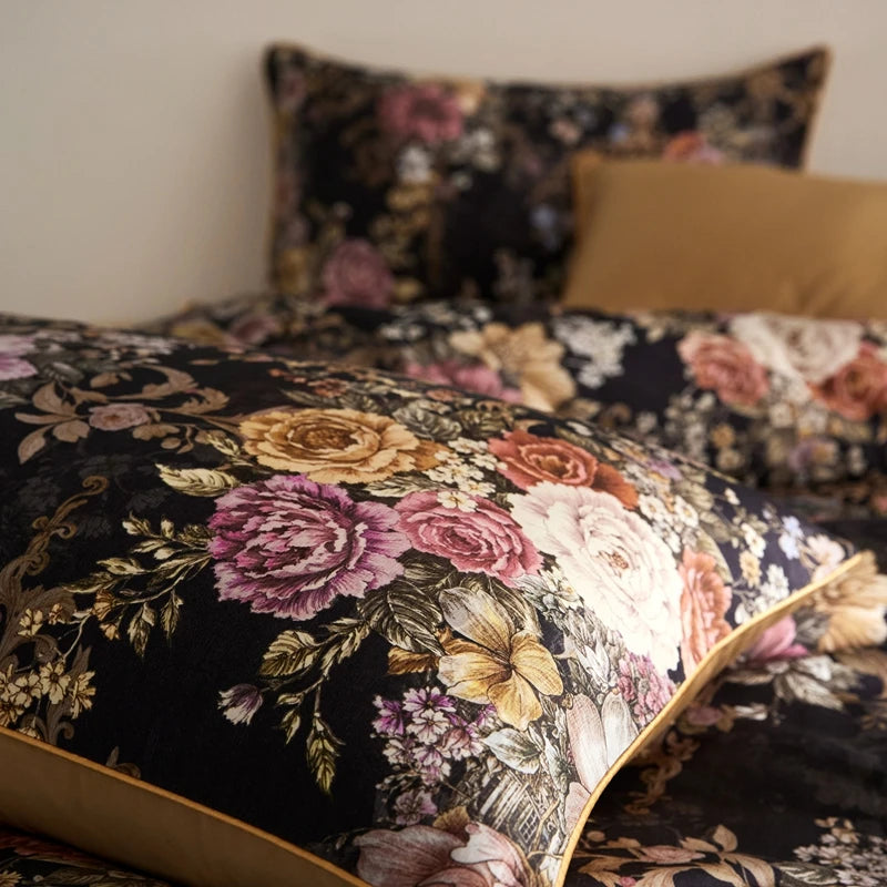 Floral Egyptian Cotton Bedding Set 800TC | Midnight Rose rose print close up