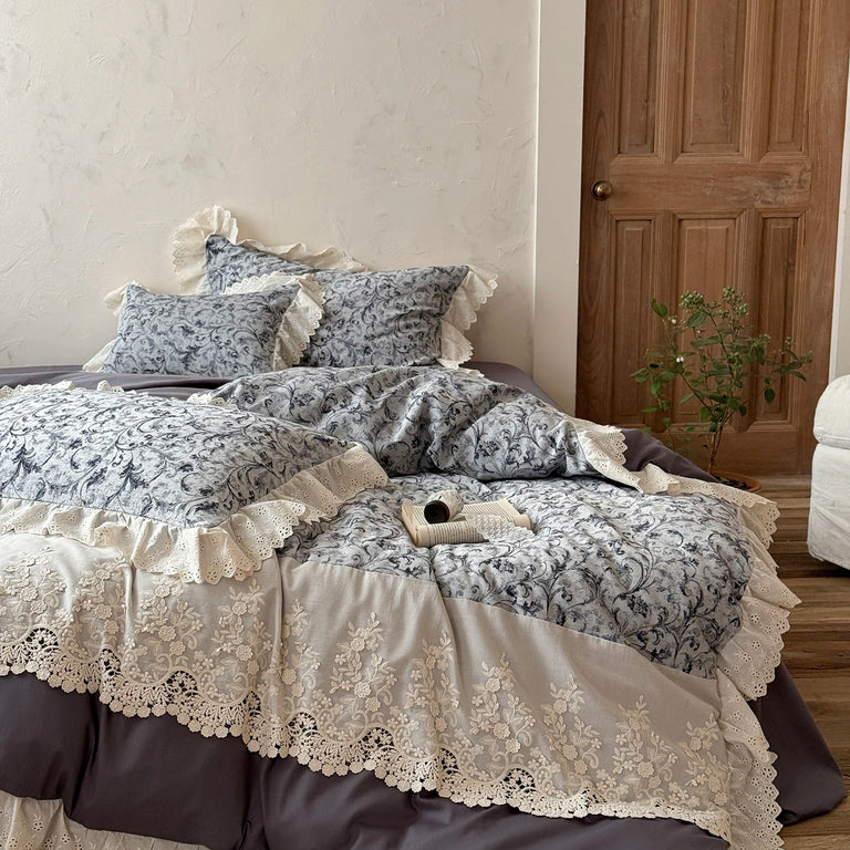 Jacquard Egyptian Cotton Bedding Set 1000TC | Scroll Lace bedding front view
