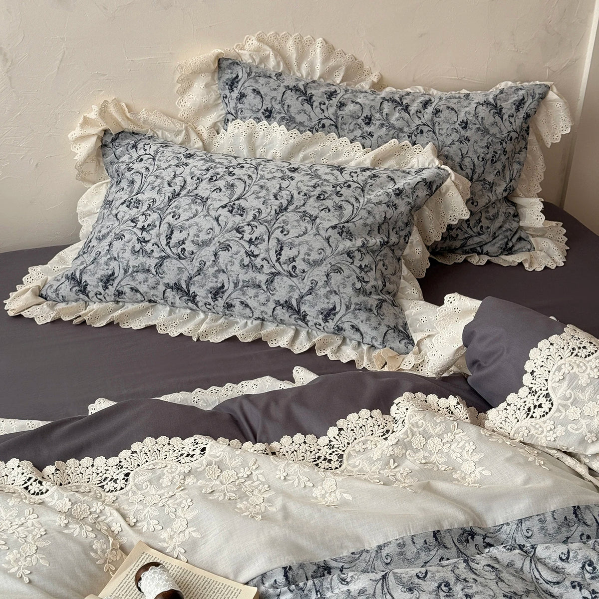 Jacquard Egyptian Cotton Bedding Set 1000TC | Scroll Lace frilled pillowcases