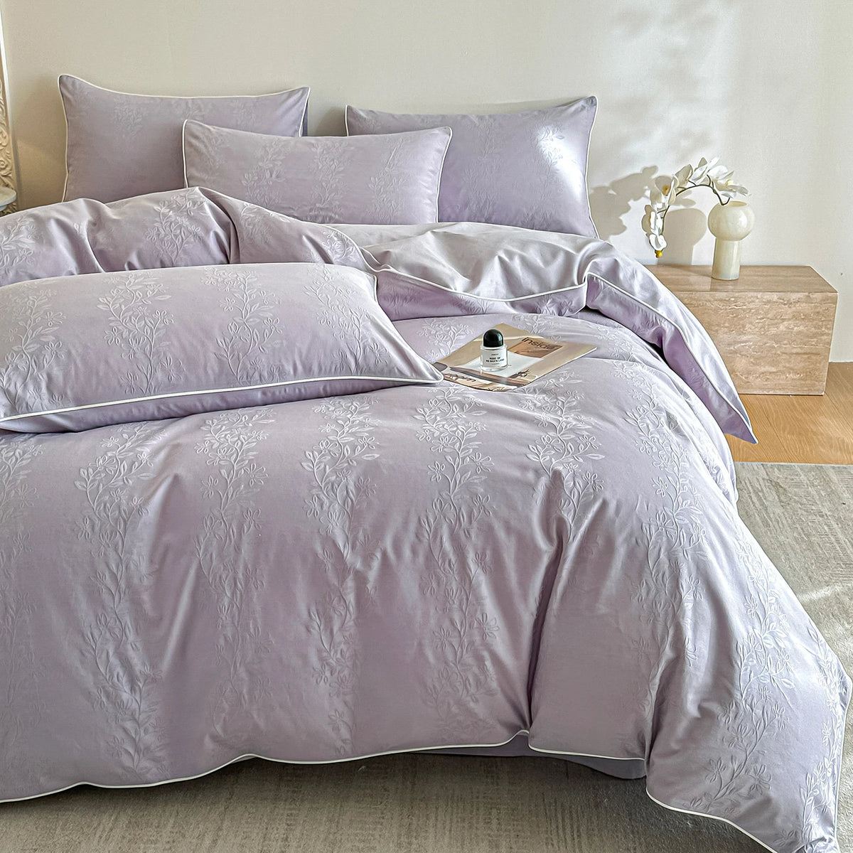 Jacquard Egyptian Cotton Bedding Set 800TC | Floral Stem in Lavender