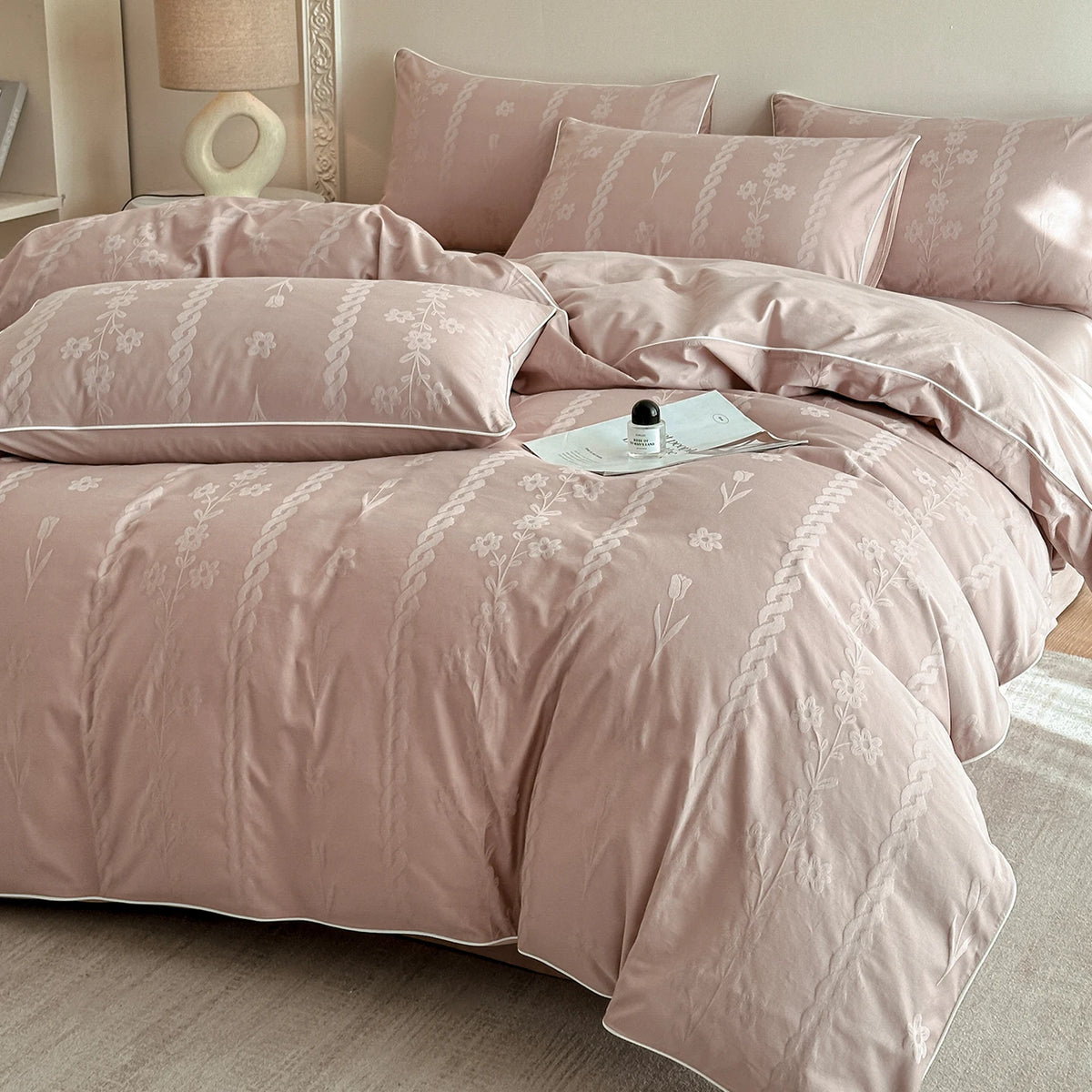 Jacquard Egyptian Cotton Bedding Set 800TC | Floral Stem in Mauve Pink