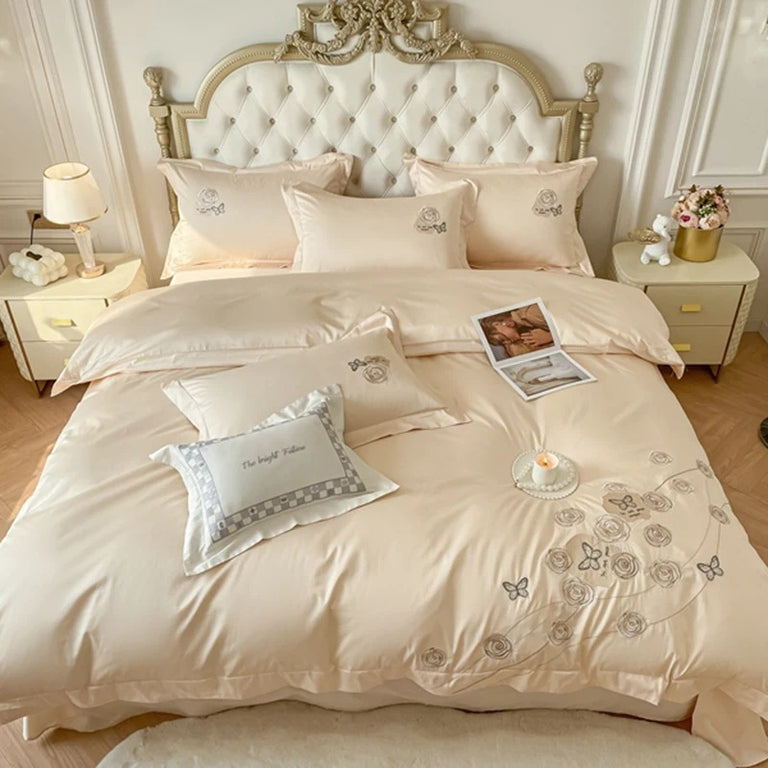 Elegant Rose and Butterfly  Embroidered Bedding Set with Duvet Cover - 600TC