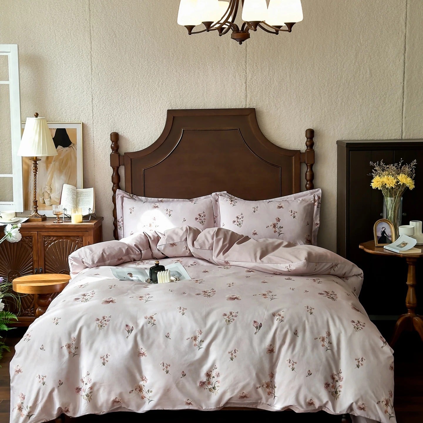 Pastel Floral Printed Bedding Set with Duvet Cover - 600TC