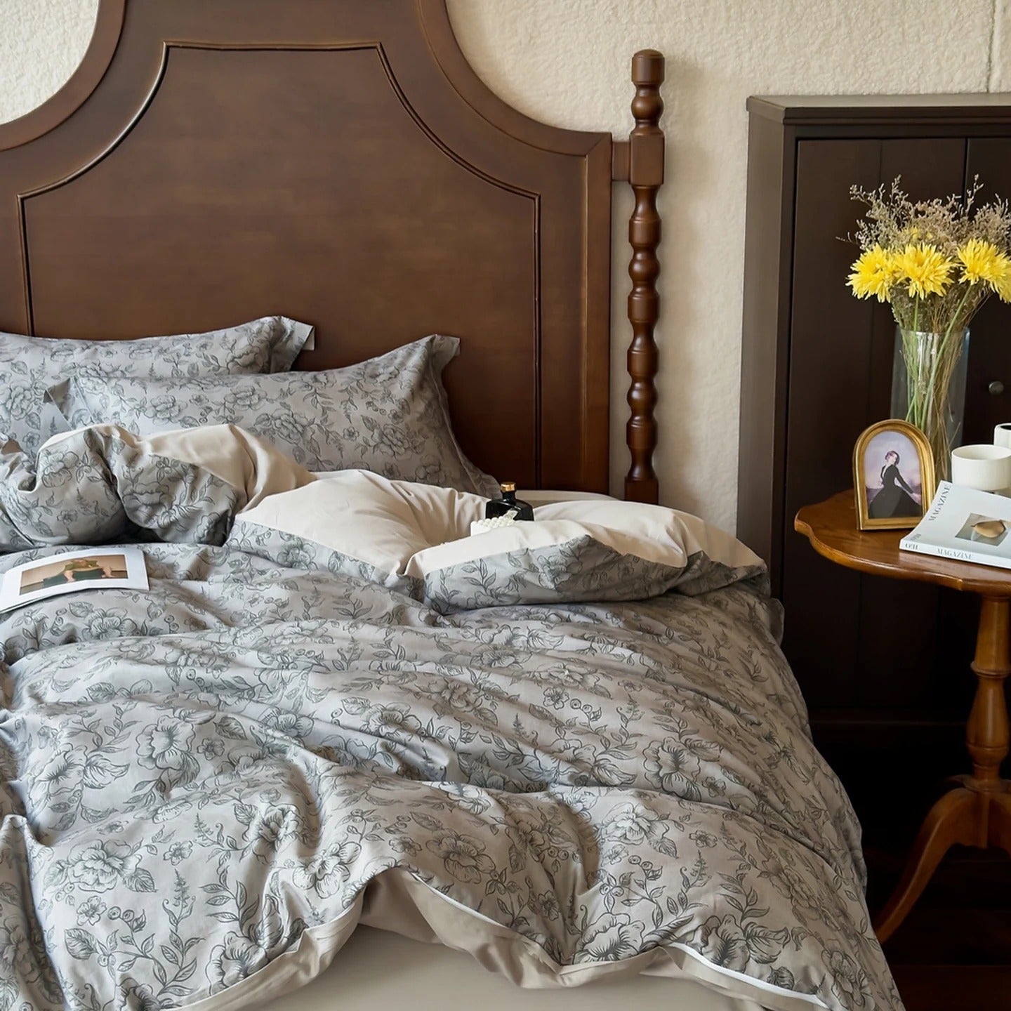 Pastel Floral Printed Bedding Set with Duvet Cover - 600TC