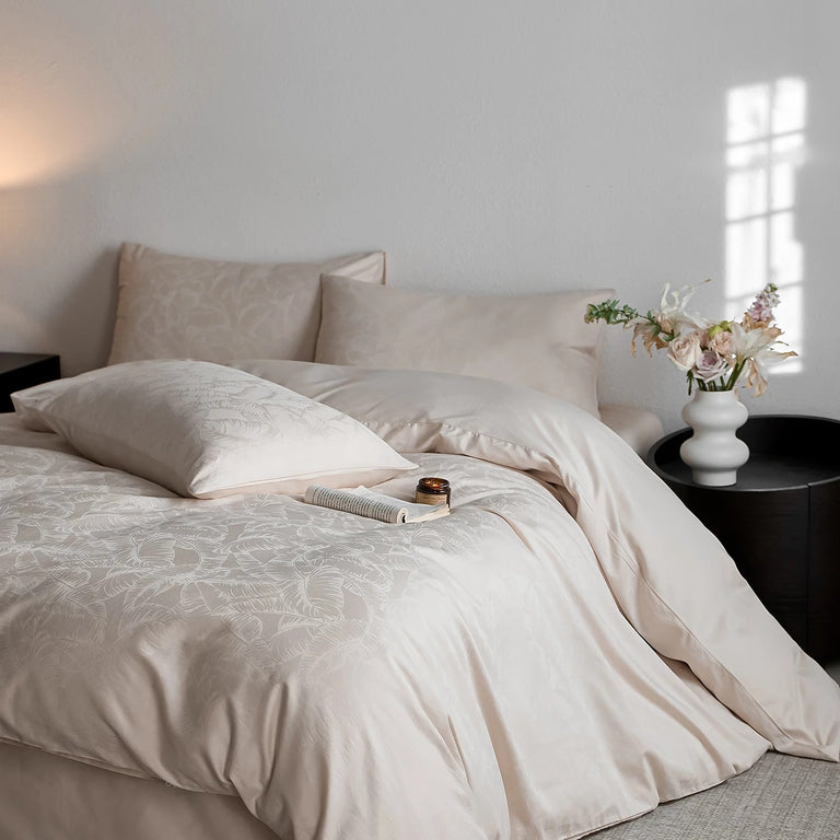 Soft Greige Jacquard Bedding Set with Geometric Style - 800TC Egyptian Cotton