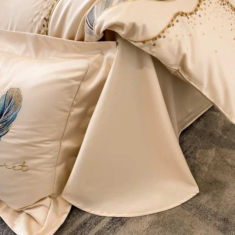 Feather-Embroidered Beige Satin Bedding Set with Duvet Cover - 600TC