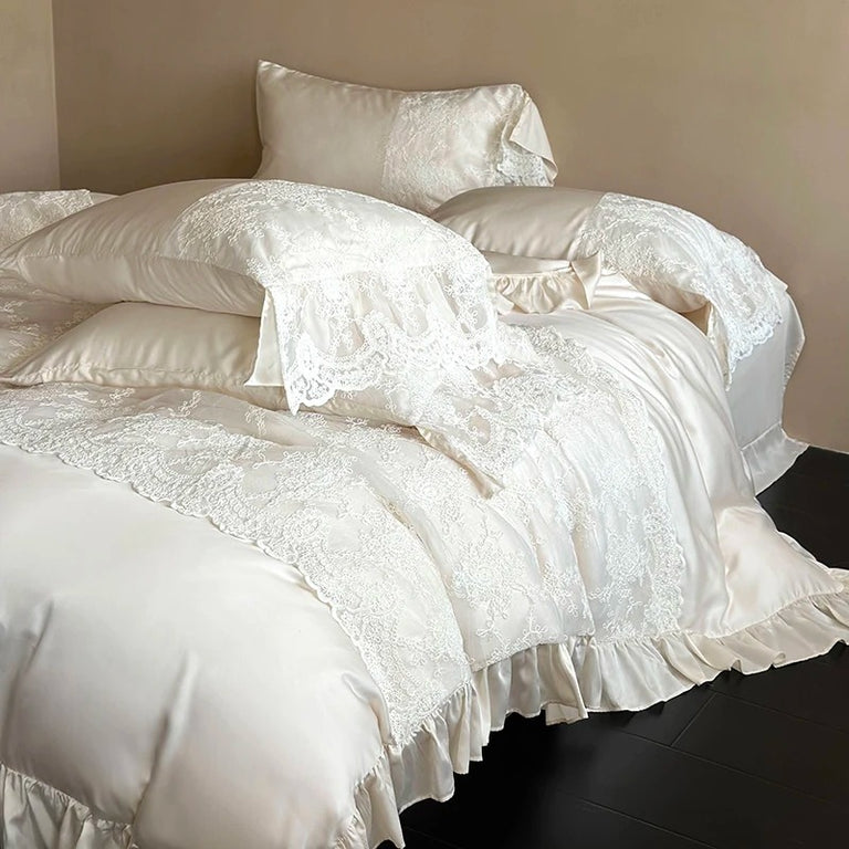 White Ruffled Lace Egyptian Cotton Bedding Set with Duvet Cover - 1000TC