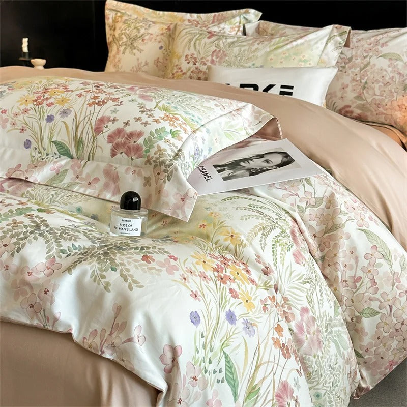 Floral Print Bedding Set with Soft Pastel Shades - 600TC - Egyptian Bedding