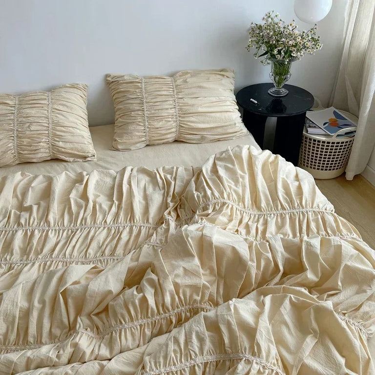 Elegant Ruffled Princess-Style Bedding Set with Duvet Cover - 600TC
