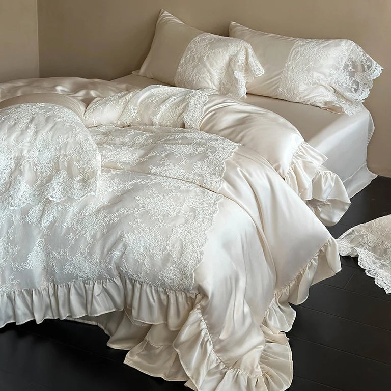 White Ruffled Lace Egyptian Cotton Bedding Set with Duvet Cover - 1000TC