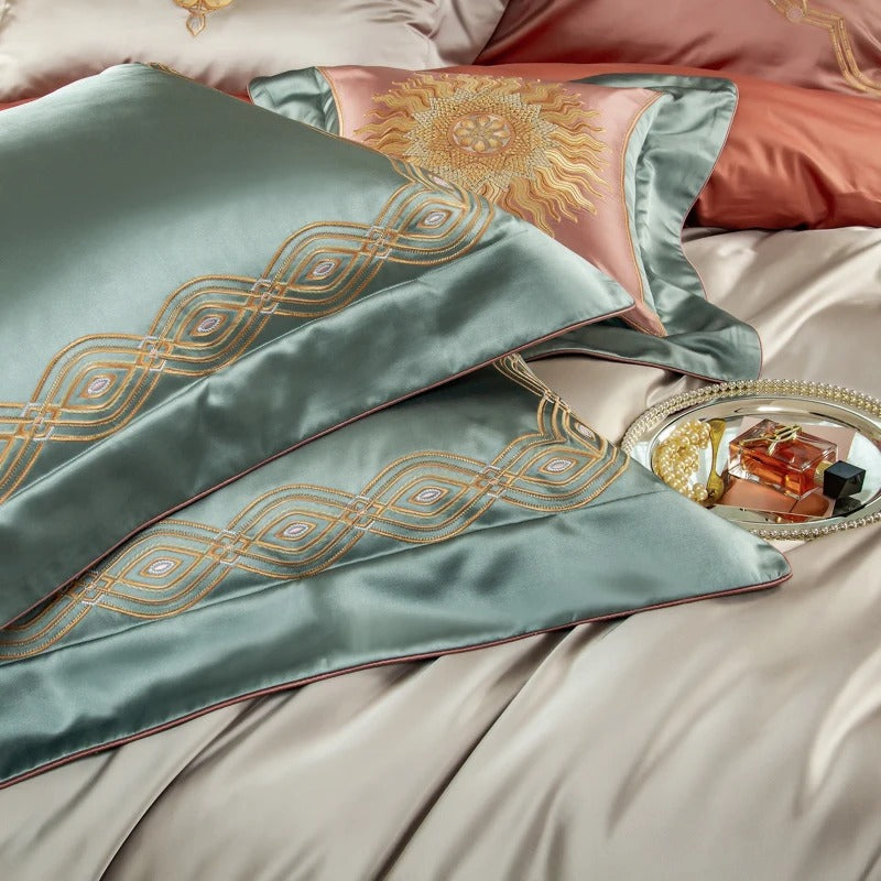 Embroidery Vintage Floral Egyptian Cotton Bedding Set with Duvet Cover - 1500TC
