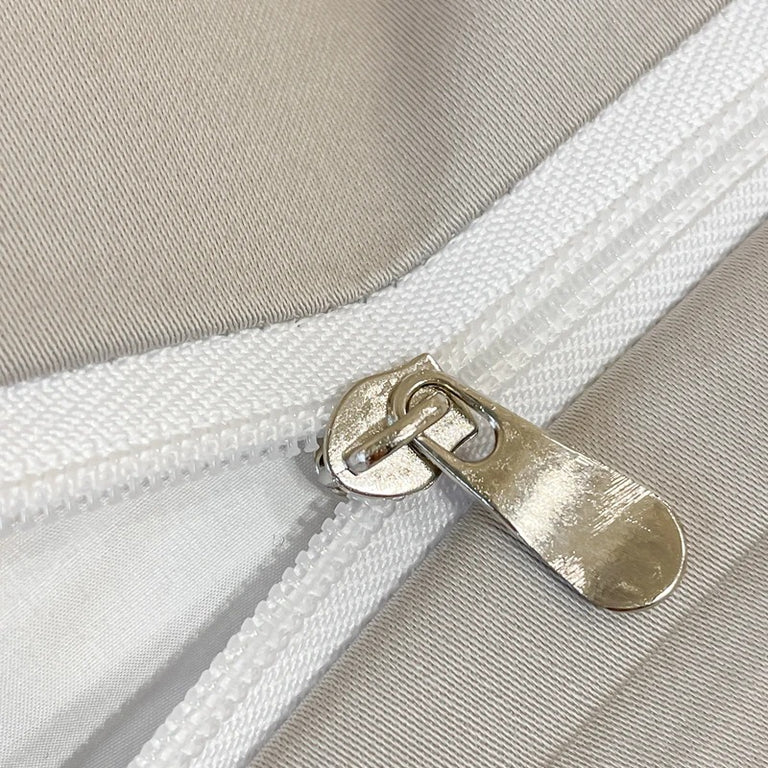 Elegant Rose and Butterfly  Embroidered Bedding Set with Duvet Cover - 600TC