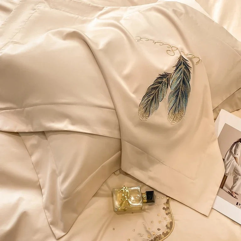 Feather-Embroidered Beige Satin Bedding Set with Duvet Cover - 600TC