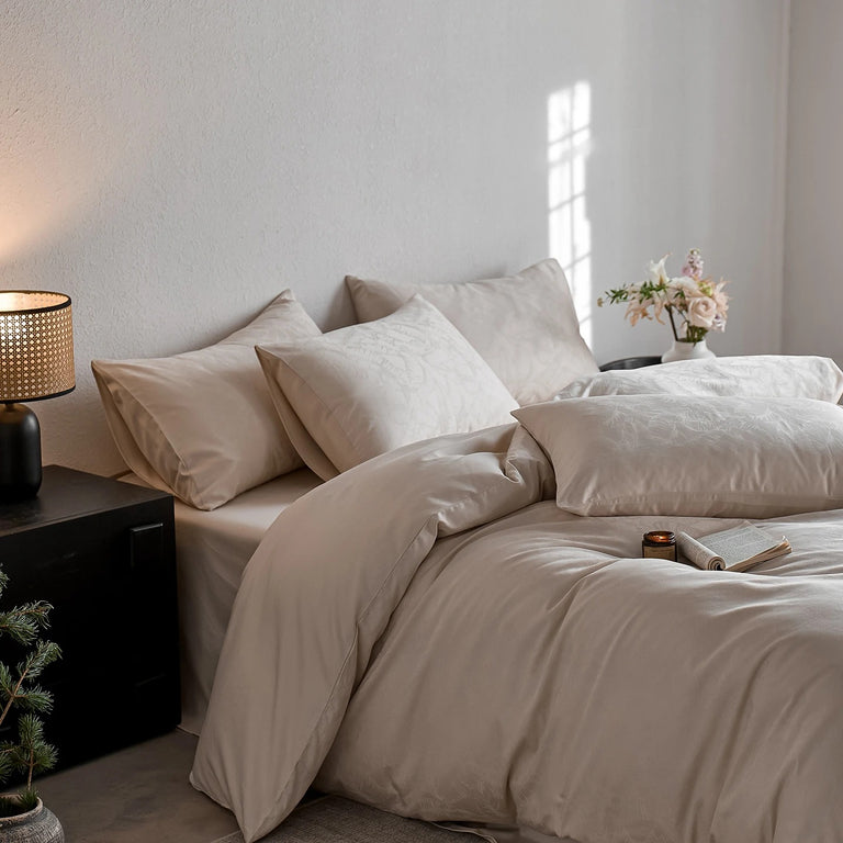 Soft Greige Jacquard Bedding Set with Geometric Style - 800TC Egyptian Cotton