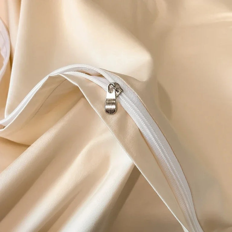 Feather-Embroidered Beige Satin Bedding Set with Duvet Cover - 600TC