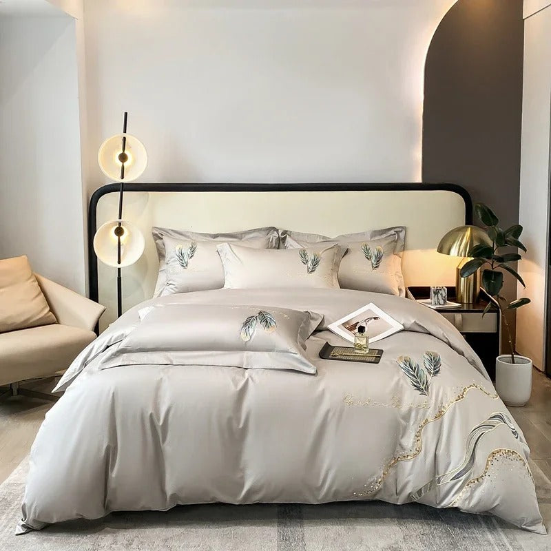 Feather-Embroidered Beige Satin Bedding Set with Duvet Cover - 600TC