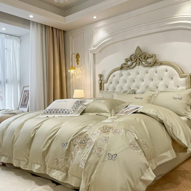 Elegant Rose and Butterfly  Embroidered Bedding Set with Duvet Cover - 600TC
