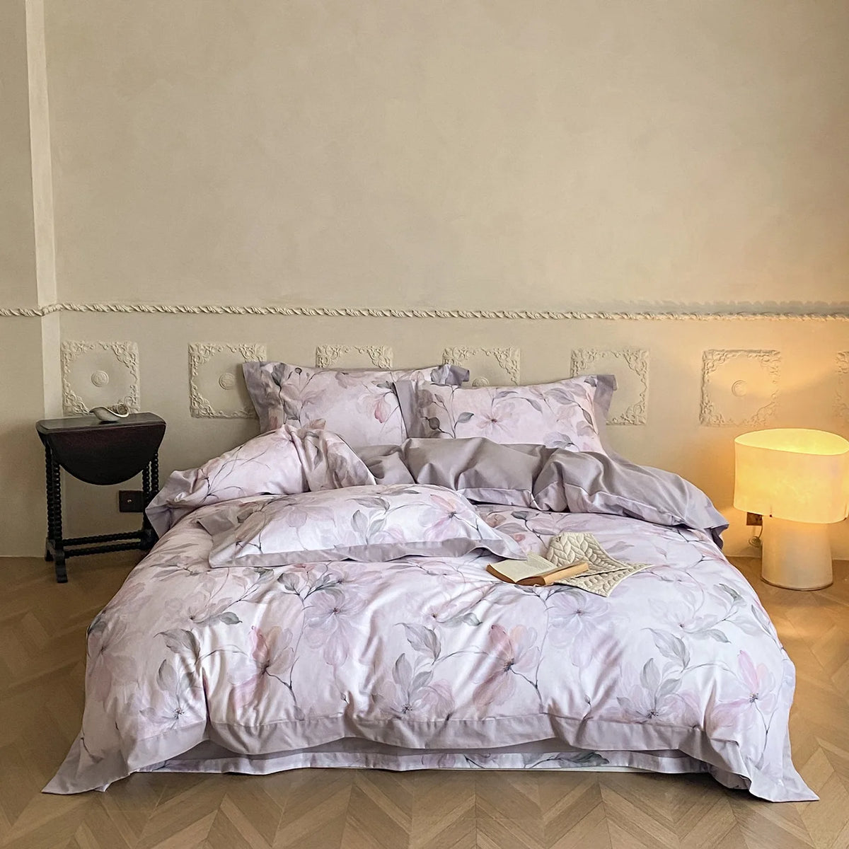 Printed Egyptian Cotton Bedding Set 600TC | Watercolour Petals on double bed